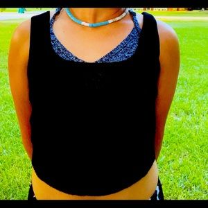 Black top,Sm,and black